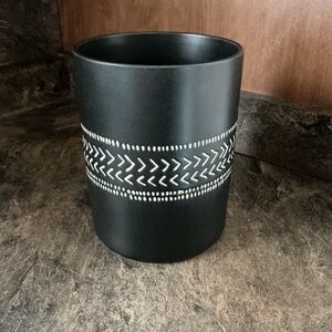 Hudson Retreat Black Tribal Kitchen Utensil Holder